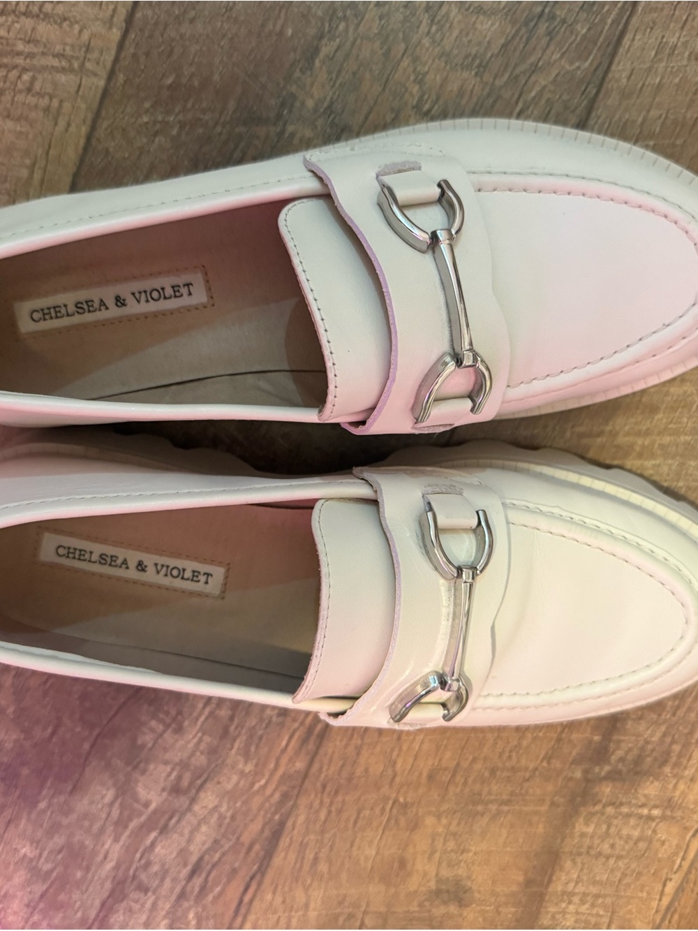 Chelsea & Violet Women’s Cream Leather Bit Loafers